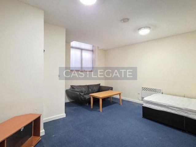 Apartment for rent in Huddersfield, Kirklees