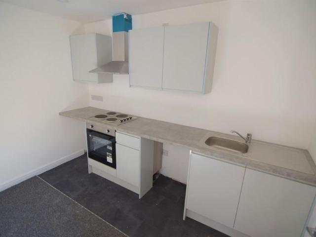 Apartment for rent in Queenstown, Blackpool