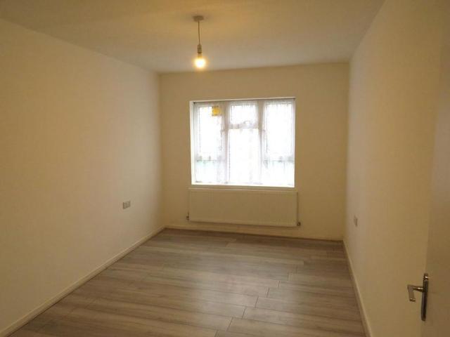 Apartment for rent in Datchet