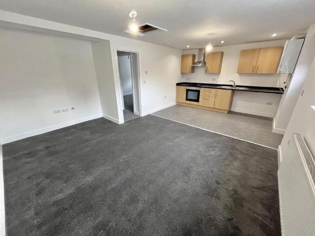 Apartment for rent in Colshaw Farm, Wilmslow
