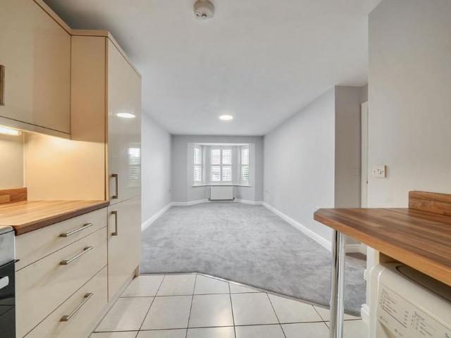 Apartment for rent in Fulflood, Hampshire