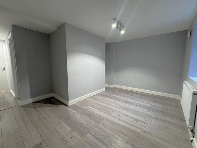 Apartment for rent in Highams Park, Greater London