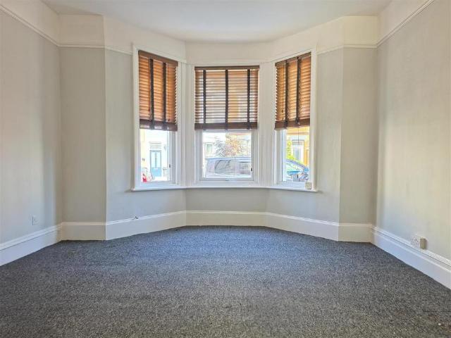 Apartment for rent in Westbrook, Acol