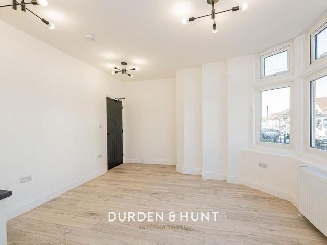 Apartment for rent in Ongar, Epping