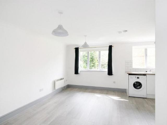 Apartment for rent in Upper Walthamstow, Greater London