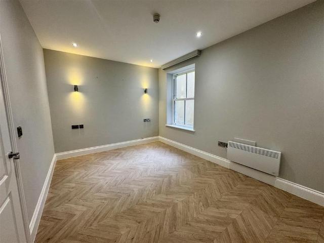 Apartment for rent in The Old Town, Kepwick