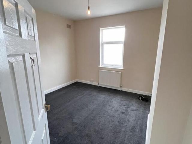 Apartment for rent in Dalton, South Yorkshire