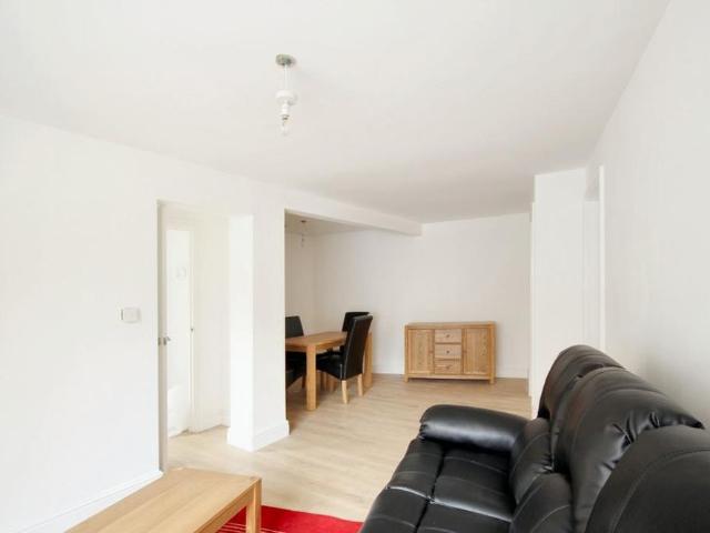 Apartment for rent in Roman Town, Huntingdon
