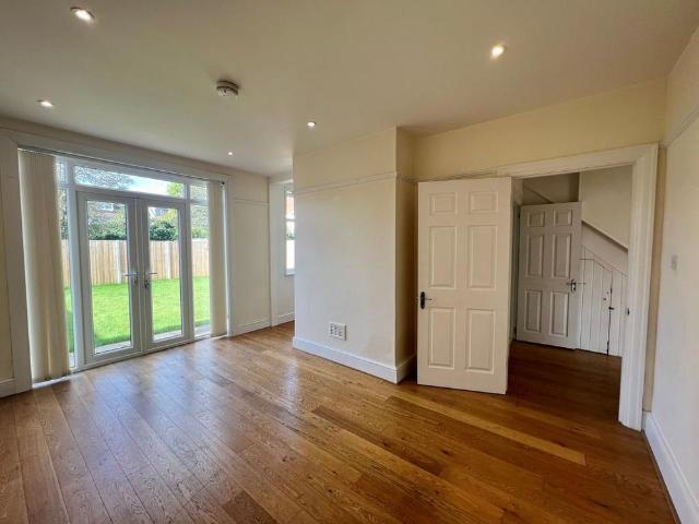 Apartment for rent in Worthing, West Sussex