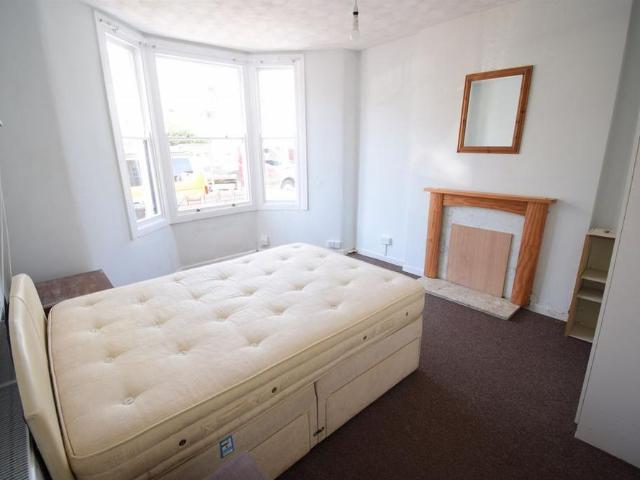 Apartment for rent in Plasnewydd, Falcon Lodge