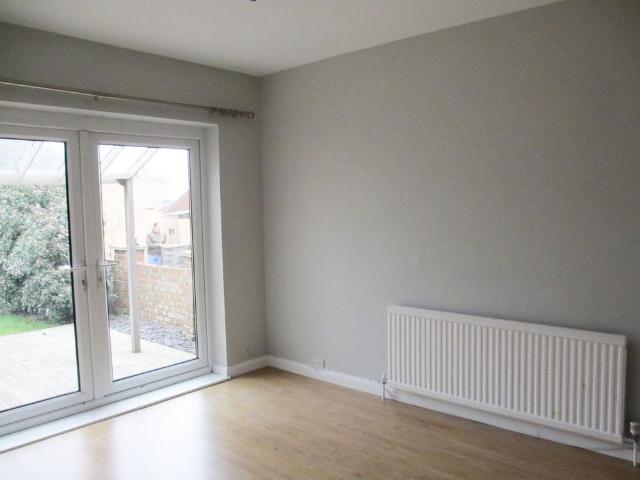 Apartment for rent in Fole, Surrey