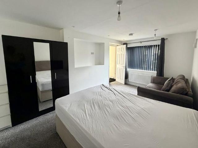 Apartment for rent in Minworth Greaves, Birmingham
