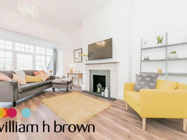 Apartment for rent in Key Street, Suffolk