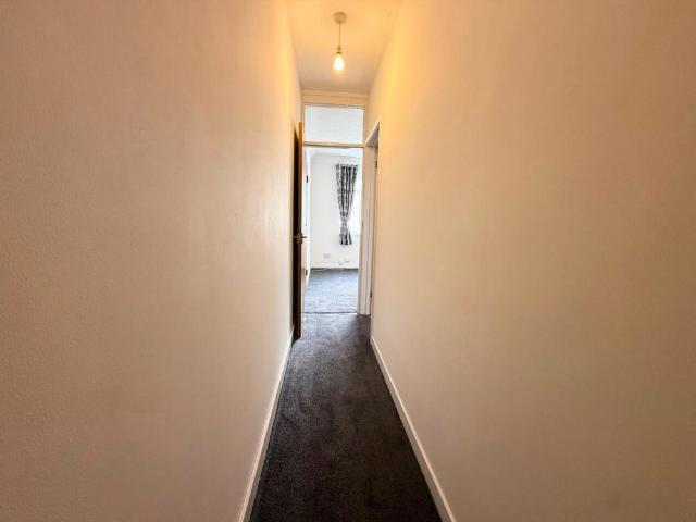 Apartment for rent in Gowerton, Wales