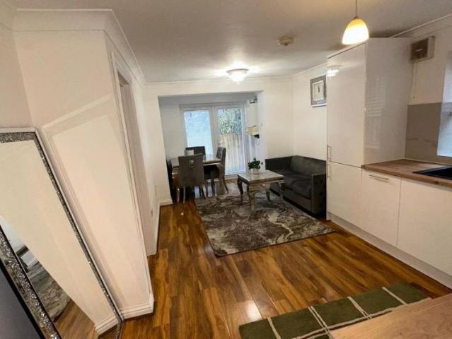 Apartment for rent in St Leonards Green, Guestling Green