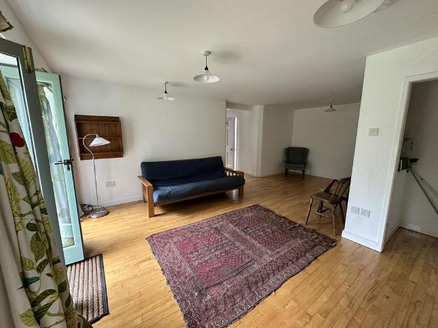 Apartment for rent in Burrowbridge, Somerset