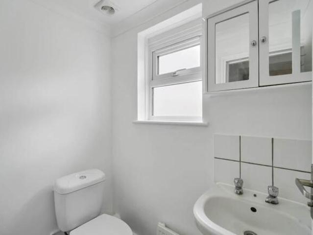 Maisonette for rent in London Borough of Croydon, Greater London