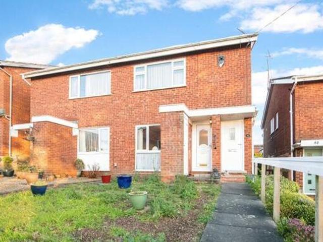 House for sale in Halesowen, West Midlands
