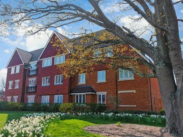 House for sale in Wickhurst Green, Horsham