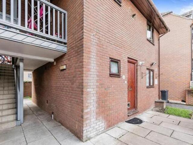 House for sale in Reading
