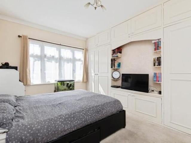 Maisonette for sale