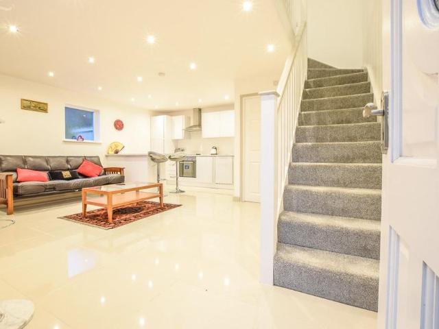 House for rent in Fretherne, Hertfordshire