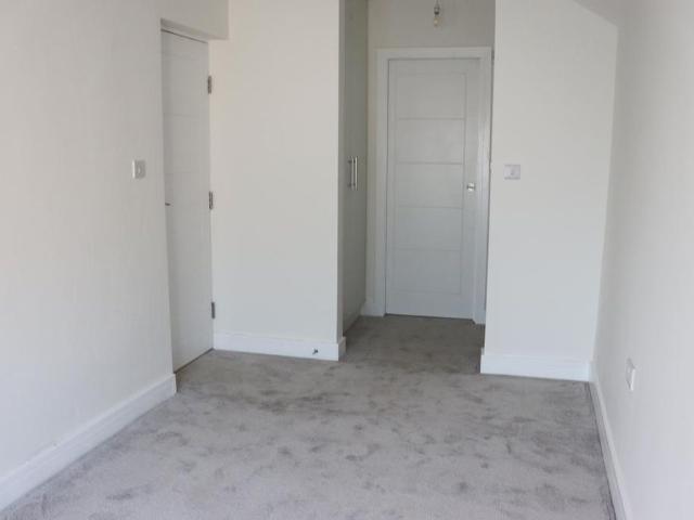 House for rent in Bagshot Green, Surrey Heath