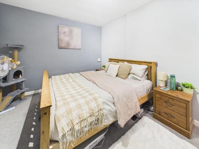 House for rent in Hawford, Hampshire