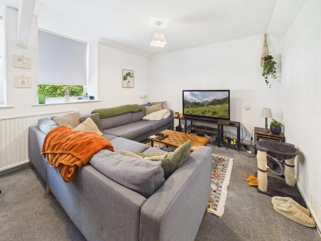 House for rent in Hawford, Hampshire