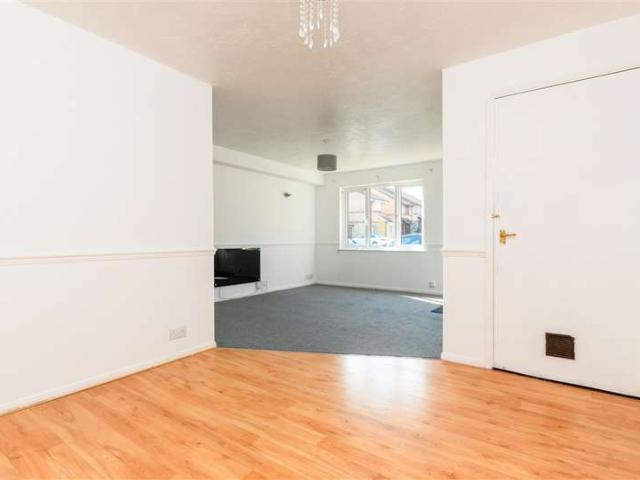 Maisonette for sale in Hamerton, Kent