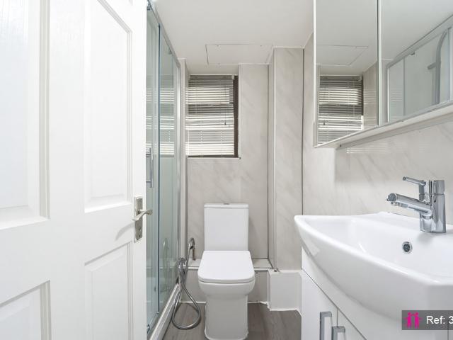 Apartment for rent in London Borough of Ealing, Greater London