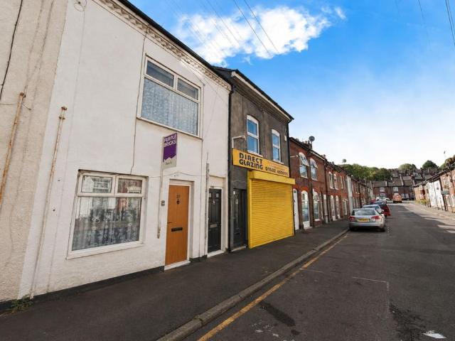 Flat for sale in New Town, Luton