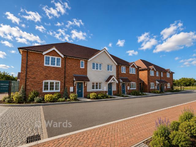Flat for sale in Midway, Kent