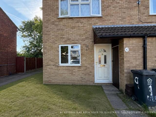 Flat for sale in Old Wharf, City Of Leicester