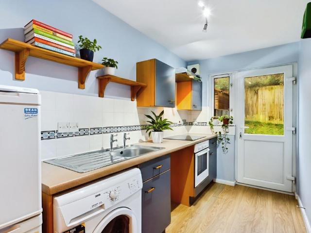 Flat for sale in Glynde, West Sussex