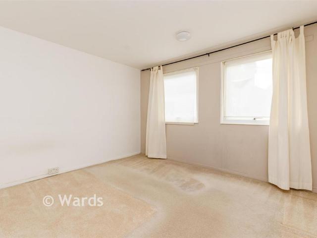 Flat for sale in Gravesend, Gravesham