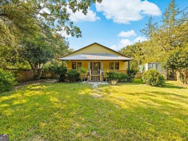 House for sale in Guyton