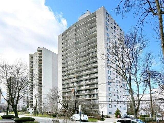 Condo for sale in Hackensack, Bergen County