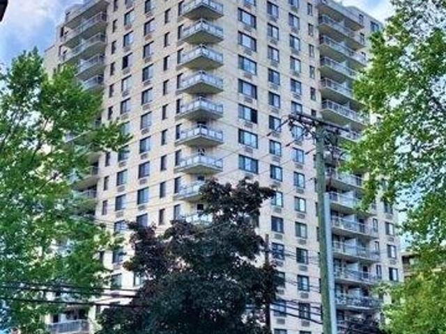 Condo for sale in Hackensack, Bergen County