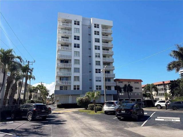 Condo for sale in Hallandale, Florida