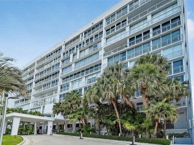 Condo for sale in Hallandale, Florida