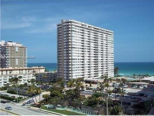 Condo for sale in Hallandale, Florida