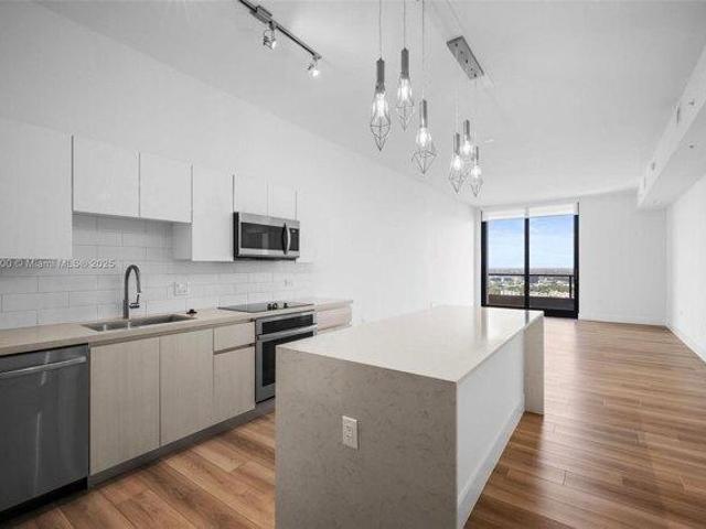 Condo for sale in Hallandale, Florida