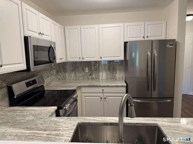 Condo for sale in Hamden, Connecticut