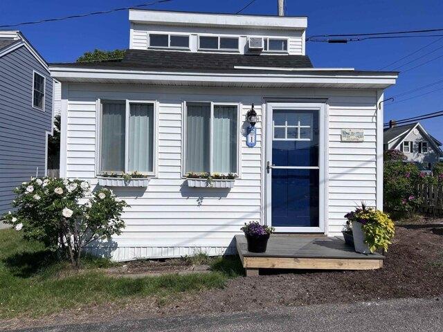 House for sale in New Hampshire