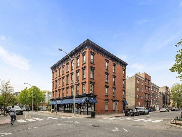 Condo for sale in Hudson, New Jersey