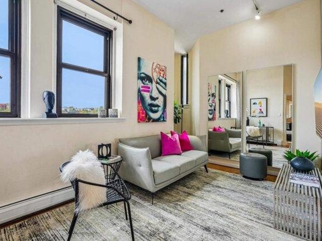 Condo for sale in Hudson, New Jersey