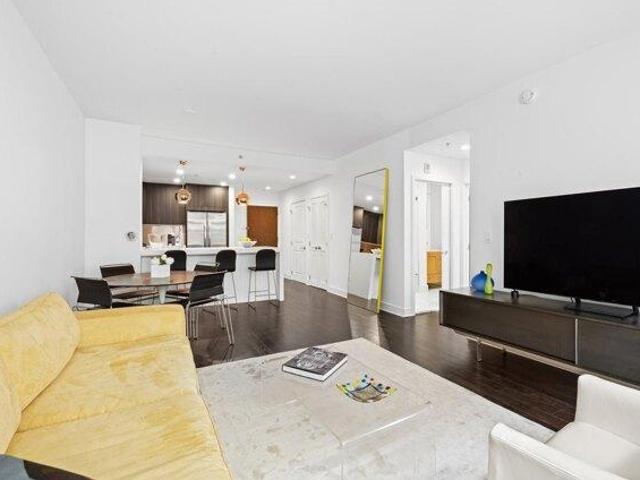 Condo for sale in Hudson, New Jersey