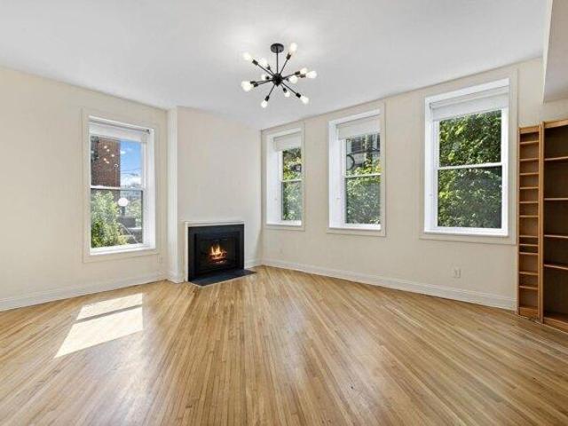 Condo for sale in Hudson, New Jersey