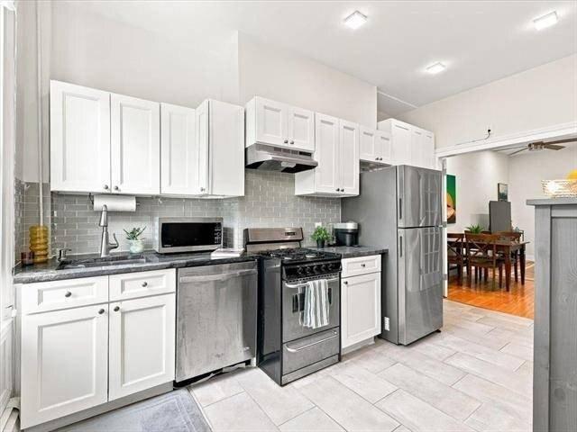 Condo for sale in Hudson, New Jersey